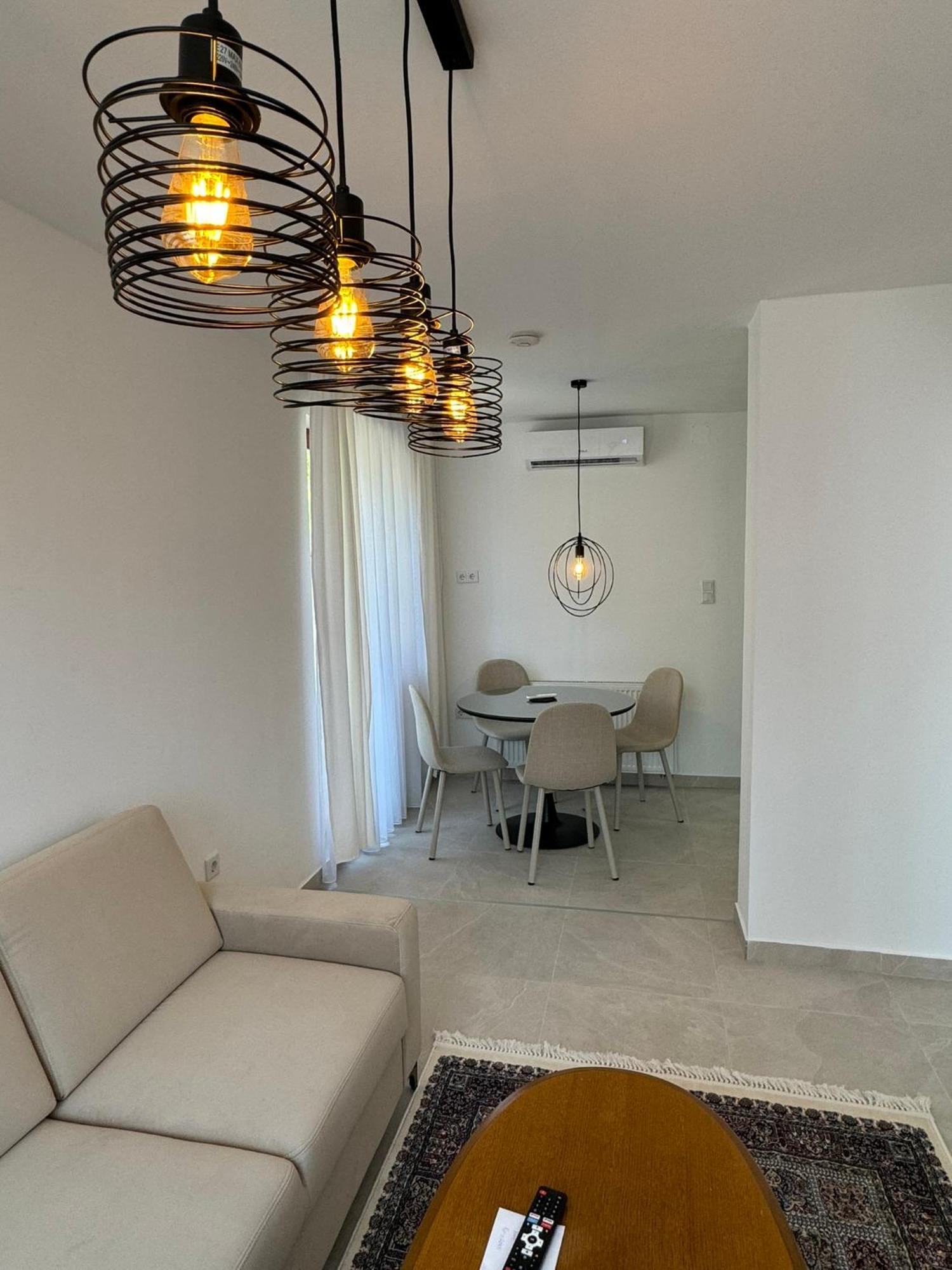 Apartmani Bare ไยเซ ภายนอก รูปภาพ